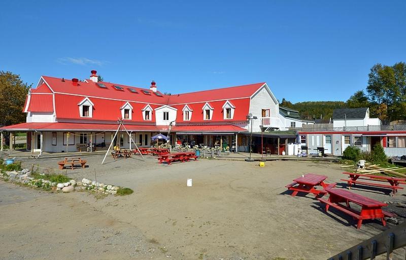 Auberge Jeunesse De Tadoussac Εξωτερικό φωτογραφία